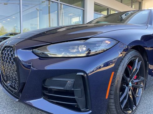 Used 2024 BMW M440i Coupe w/ Premium Package RWD image 26