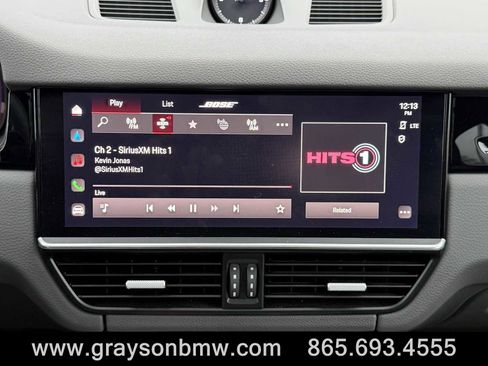 Used 2022 Porsche Cayenne image 22