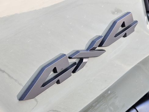 New 2026 RAM 1500 Laramie w/ Night Edition image 16