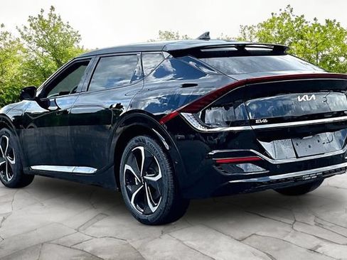 New 2024 Kia EV6 GT-Line w/ GT-Line White Seat Package AWD/4WD image 3