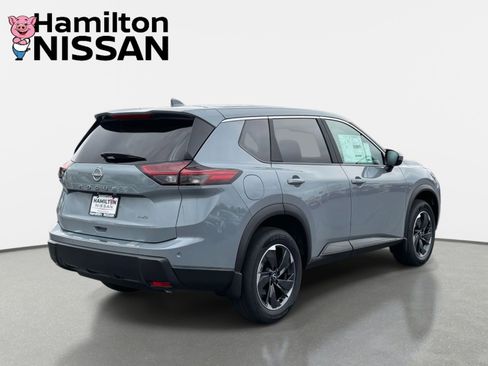New 2026 Nissan Rogue SV AWD/4WD image 2