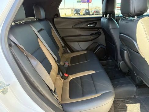 Used 2021 Chevrolet TrailBlazer ACTIV w/ Driver Confidence Package AWD/4WD image 18