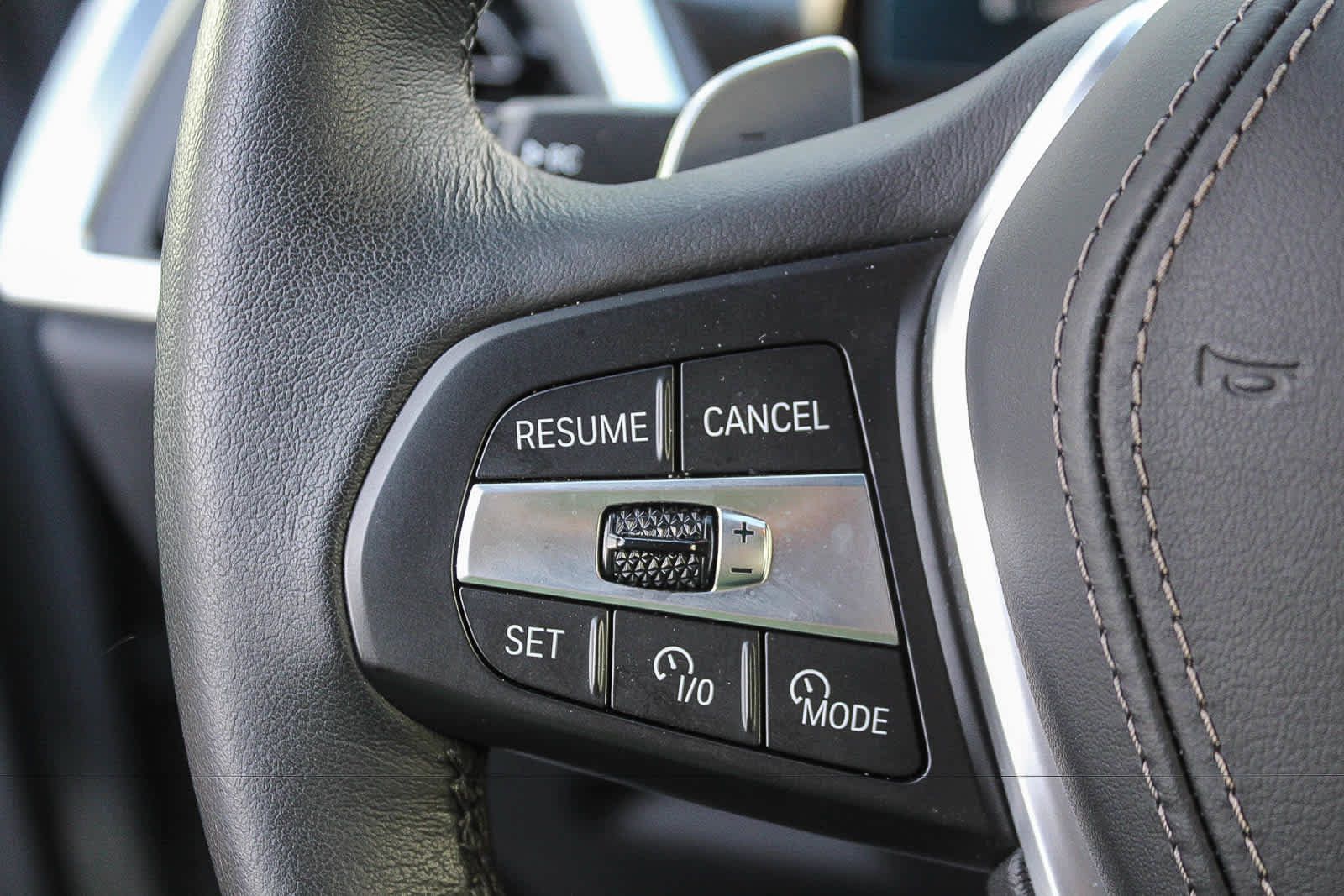 Used 2026 BMW X5 sDrive40i w/ Premium Package RWD image 23