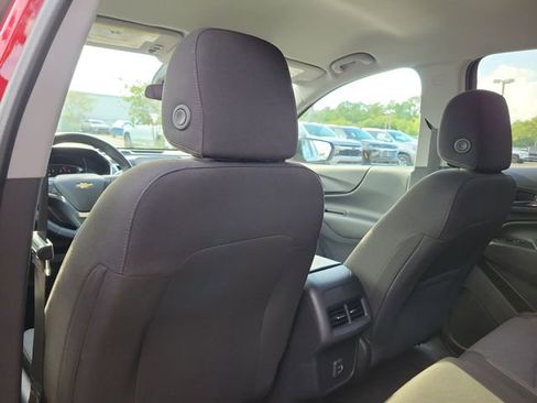 Certified 2024 Chevrolet Equinox LT FWD image 12
