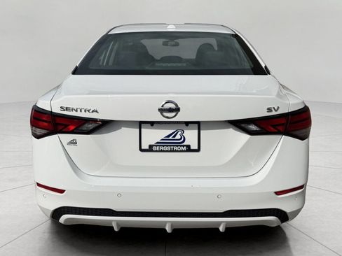 Used 2023 Nissan Sentra SV FWD image 11