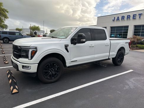 Used 2025 Ford F150 Platinum image 13