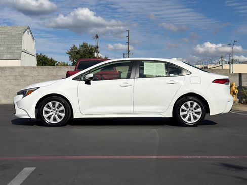 Used 2024 Toyota Corolla LE FWD image 9