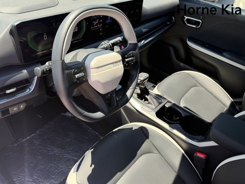 New 2026 Kia K4 EX FWD image 11