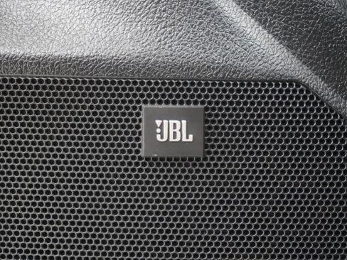 Used 2016 Toyota Avalon Limited image 17