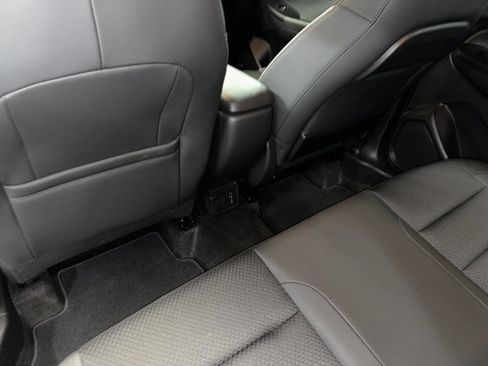 Certified 2022 Chevrolet TrailBlazer RS w/ Technology Package image 20