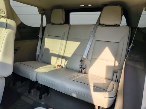 Used 2021 GMC Yukon Denali w/ Denali Ultimate Package image 39