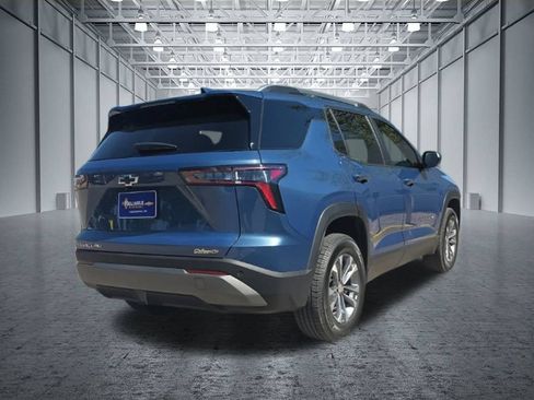 Used 2025 Chevrolet Equinox LT w/ Convenience Package II AWD/4WD image 6