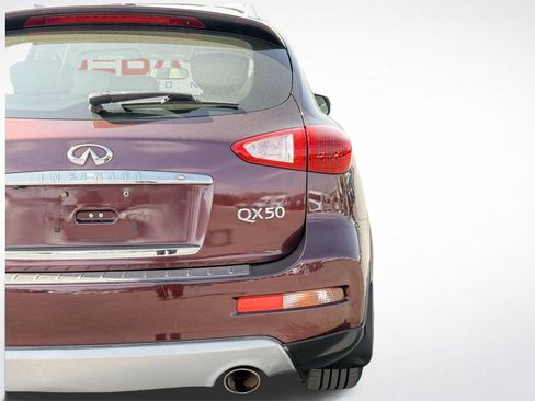 Used 2016 INFINITI QX50 2WD w/ Premium Plus Package image 10