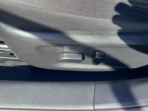 Used 2023 Nissan Altima 2.5 SV image 19