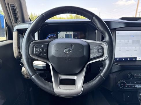 Used 2021 Ford Bronco Outer Banks AWD/4WD image 15