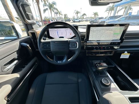 Used 2025 GMC Hummer EV 2X image 10