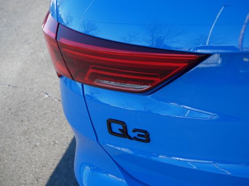 Used 2023 Audi Q3 2.0T Premium Plus w/ Premium Plus Package image 17