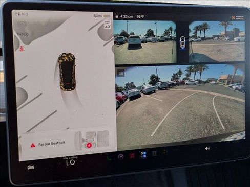 Used 2025 Tesla Model Y Long Range RWD image 13