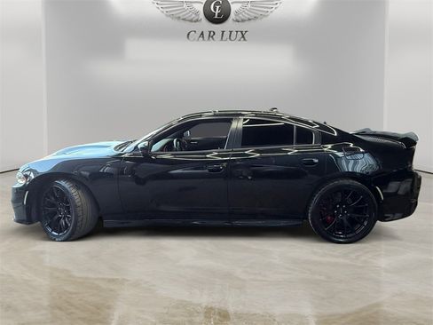 Used 2016 Dodge Charger SRT Hellcat w/ Harman/Kardon Audio Group image 2