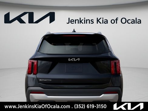 New 2026 Kia Sorento EX FWD image 4