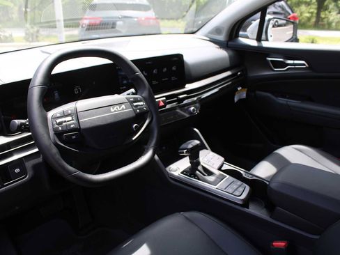 New 2026 Kia Sportage EX image 22