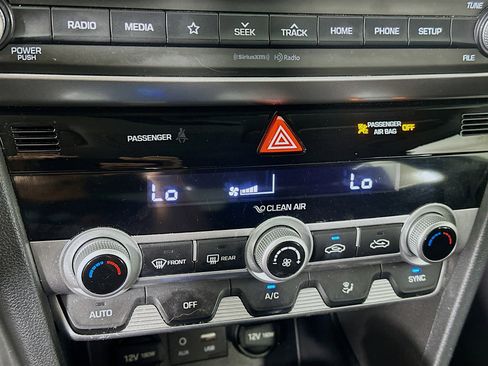Used 2020 Hyundai Elantra SEL w/ Cargo Package (C1) image 23
