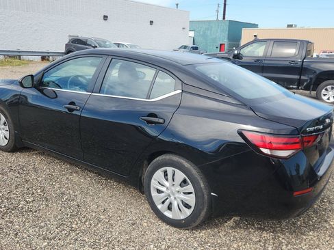 Used 2024 Nissan Sentra S FWD image 6