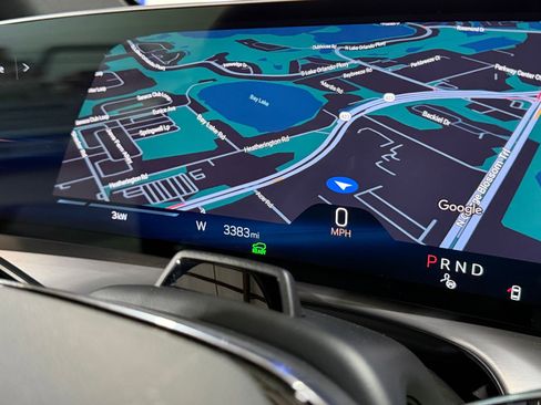 New 2026 Cadillac Vistiq Premium Luxury AWD/4WD image 28