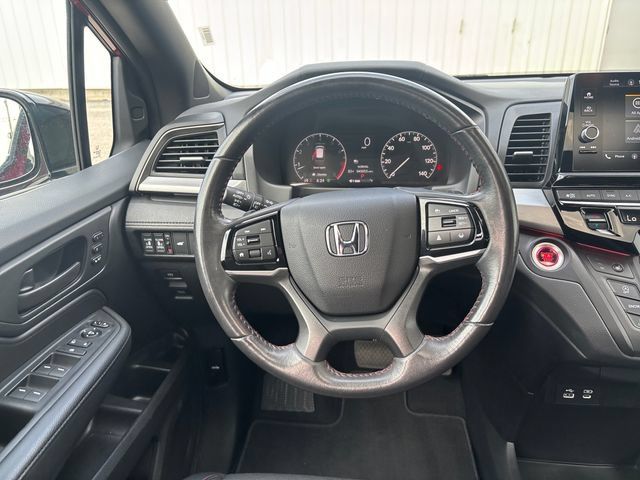 Used 2025 Honda Odyssey Sport-L image 13