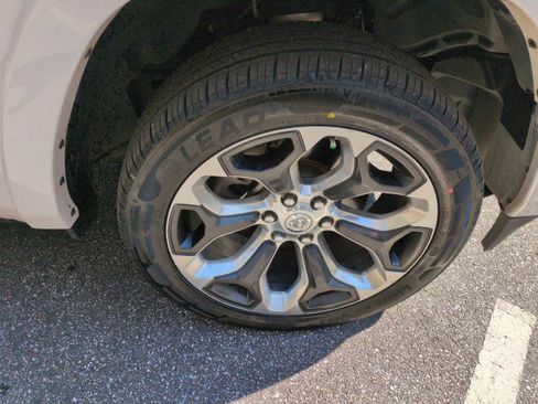 Used 2021 RAM 1500 Limited image 10