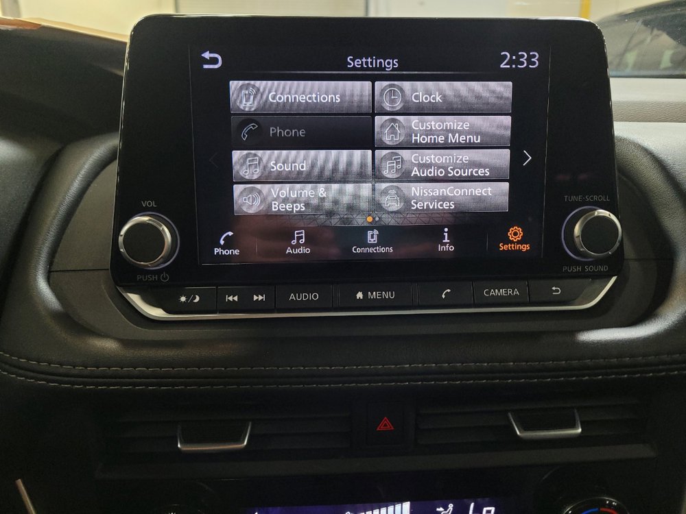 Used 2023 Nissan Rogue SV FWD image 25