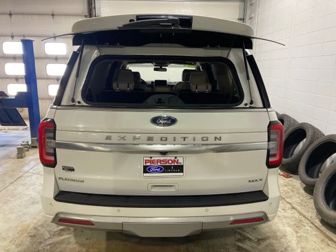 Used 2023 Ford Expedition Max Platinum image 18