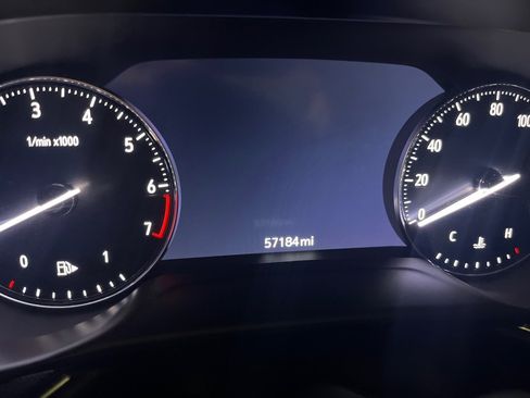 Used 2022 Buick Envision Essence w/ Safety Package image 22