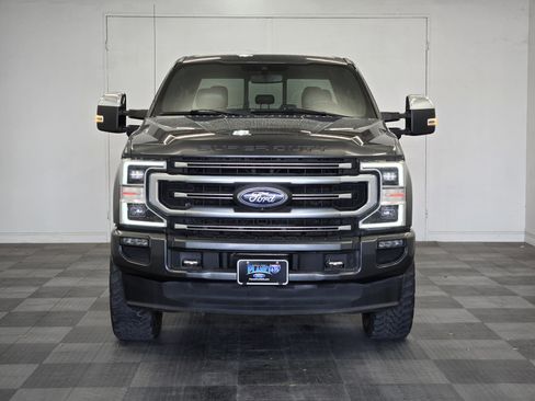 Used 2020 Ford F350 Platinum image 3