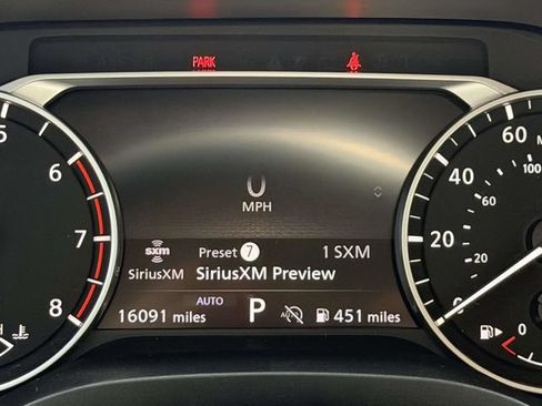 Certified 2025 Nissan Rogue SV AWD/4WD image 24
