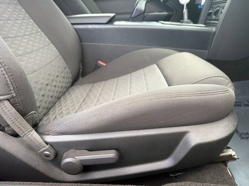 Used 2006 Ford Mustang GT RWD image 26