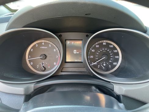 Used 2018 Hyundai Santa Fe Sport w/ 2.4L Value Package 02 image 26