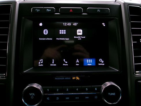 Used 2019 Ford Expedition Max XLT w/ Equipment Group 202A image 6