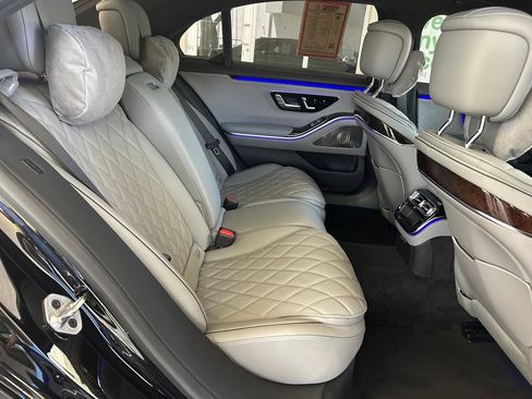 Used 2023 Mercedes-Benz S 580 4MATIC Sedan image 28