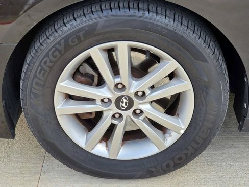 Used 2017 Hyundai Sonata SE FWD image 30