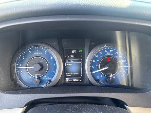Used 2018 Toyota Sienna XLE Premium FWD image 12