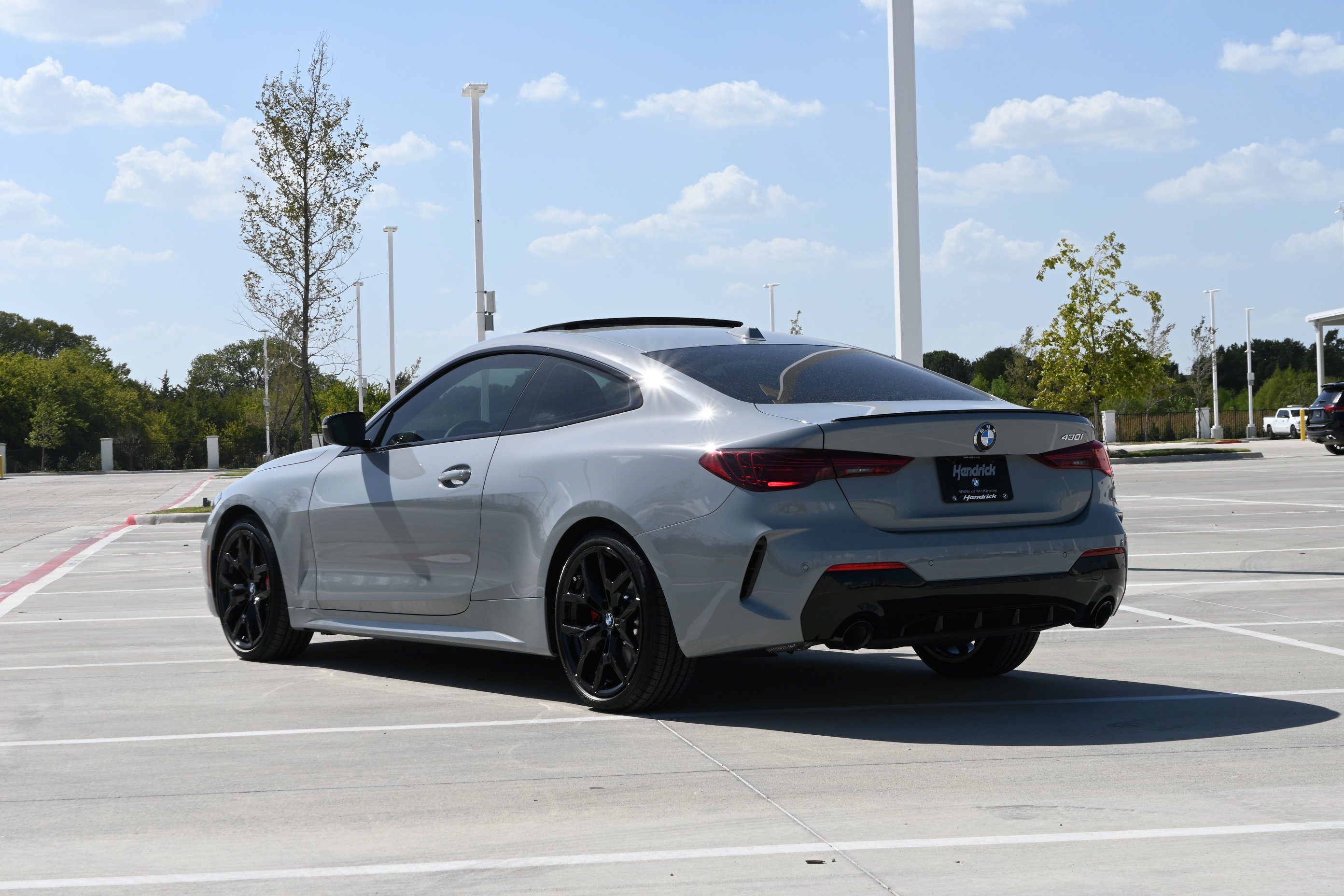 New 2027 BMW 430i Coupe w/ M Sport Package RWD image 6