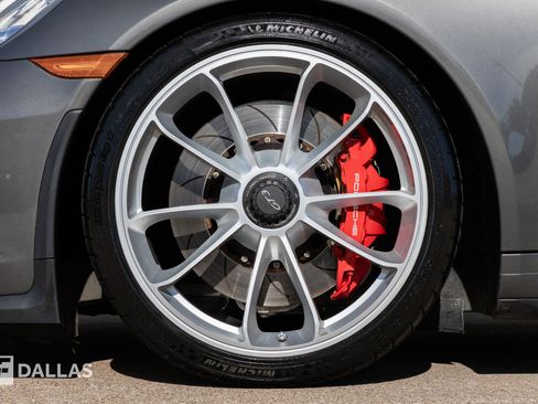 Used 2019 Porsche 911 GT3 image 9