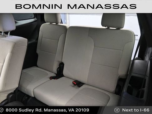 Used 2022 Chevrolet Traverse LS w/ Midnight/Sport Edition FWD image 14