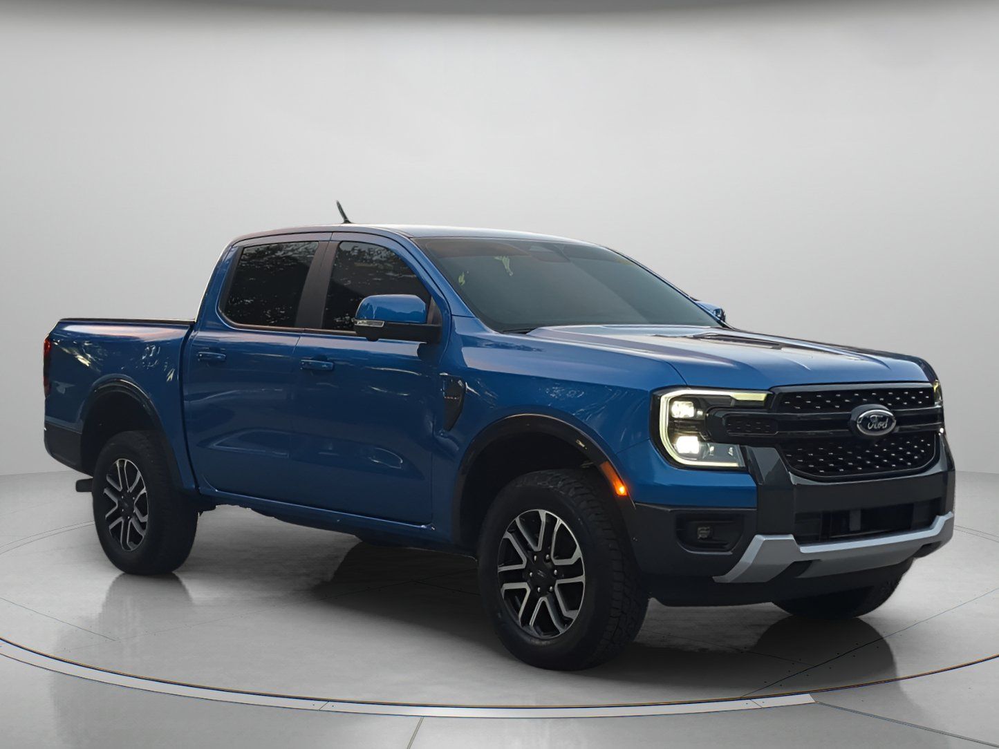 Certified 2024 Ford Ranger Lariat w/ Trailer Tow Package RWD image 38