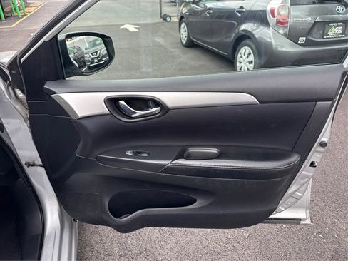 Used 2016 Nissan Sentra S FWD image 21