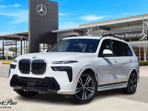 Used 2024 BMW X7 xDrive40i w/ M Sport Package image 1