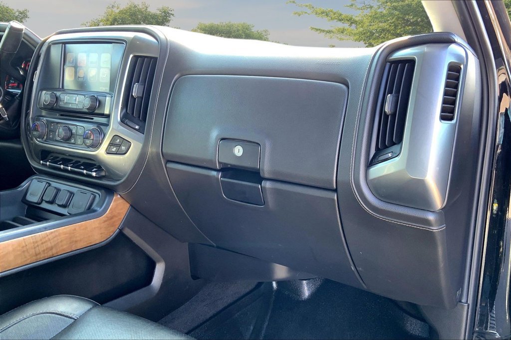 Used 2018 Chevrolet Silverado 3500 LTZ w/ Duramax Plus Package AWD/4WD image 26