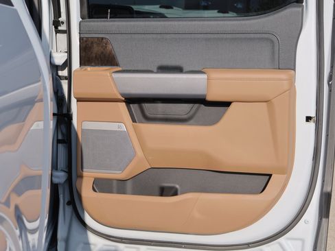 Certified 2022 Ford F150 Lariat w/ Max Trailer Tow Package image 31