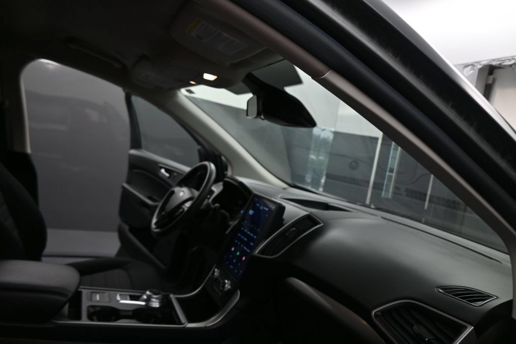 Used 2023 Ford Edge SE AWD/4WD image 46